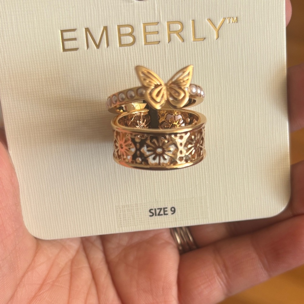 Gold Butterfly and Floral Ring Set size 9